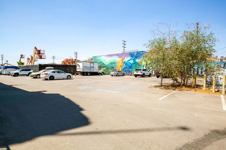 Enlarge photo 40