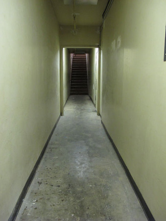 Enlarge photo 47
