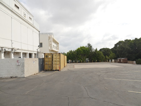 Enlarge photo 63