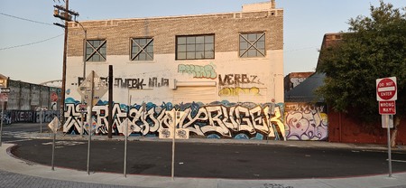 Enlarge photo 38