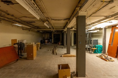 Enlarge photo 32