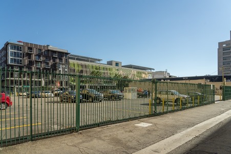 Enlarge photo 53