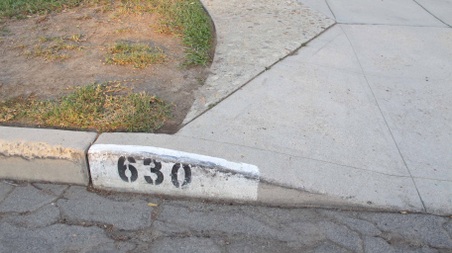 8963
