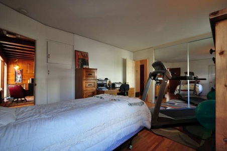 Enlarge photo 40