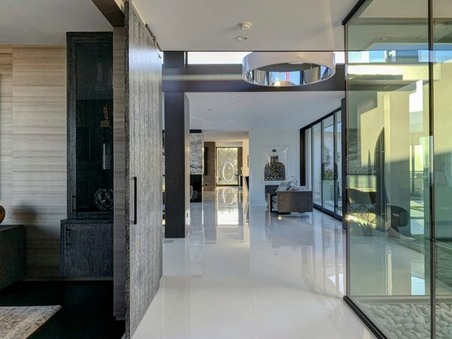 Enlarge photo 49