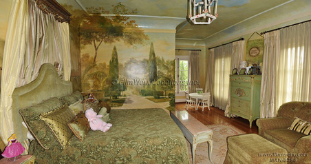 Enlarge photo 13