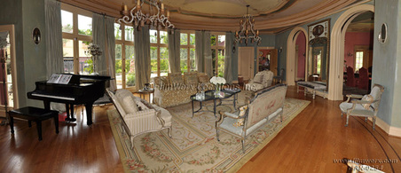 Enlarge photo 52