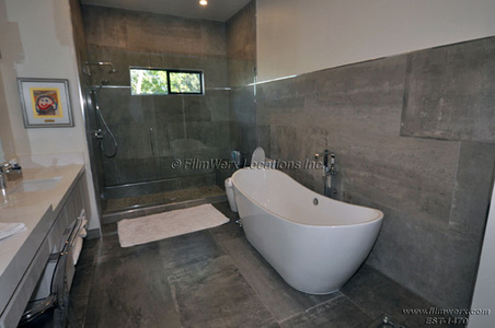 Enlarge photo 41