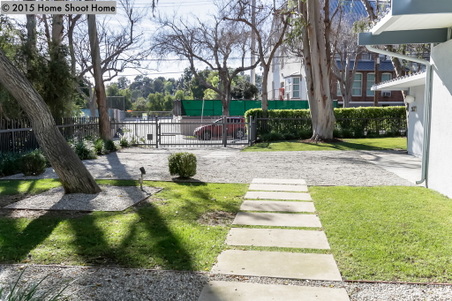 Enlarge photo 52