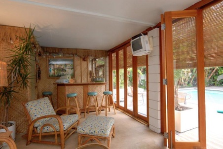 Enlarge photo 32
