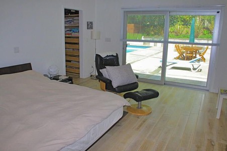 Enlarge photo 76