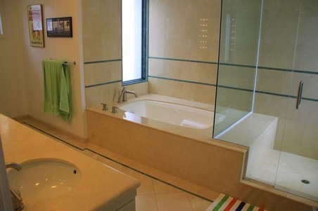 Enlarge photo 82