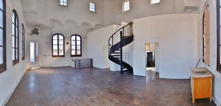 Enlarge photo 57