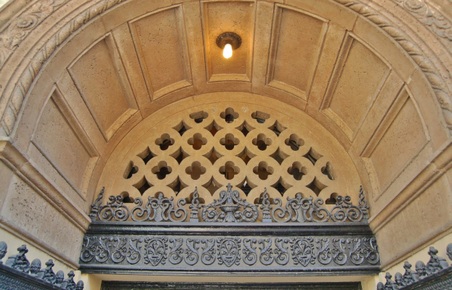 Enlarge photo 75