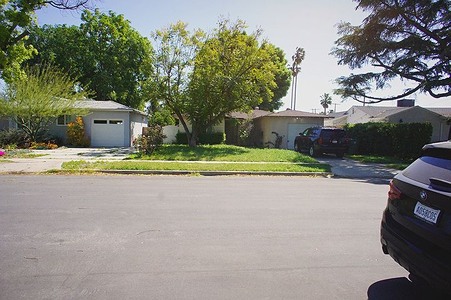 Enlarge photo 56