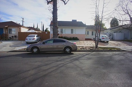 Enlarge photo 61