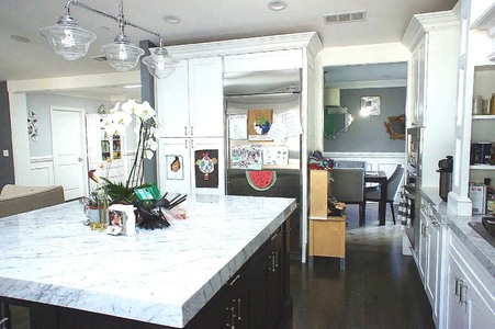 Enlarge photo 24