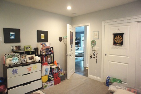 Enlarge photo 44