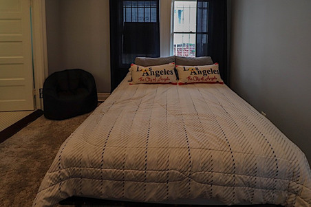 Enlarge photo 33