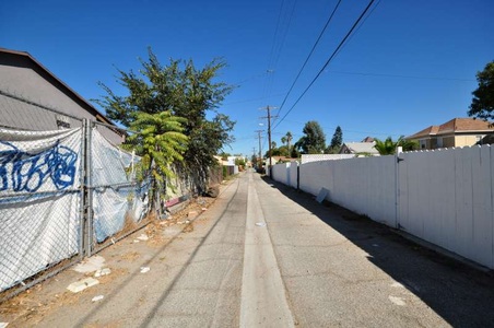Enlarge photo 36