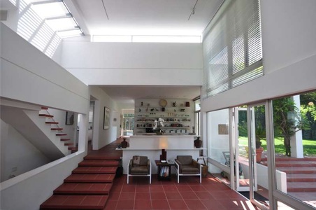 Enlarge photo 38
