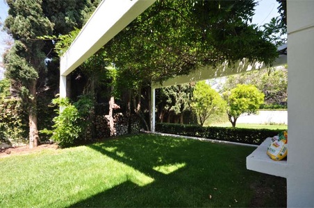 Enlarge photo 41