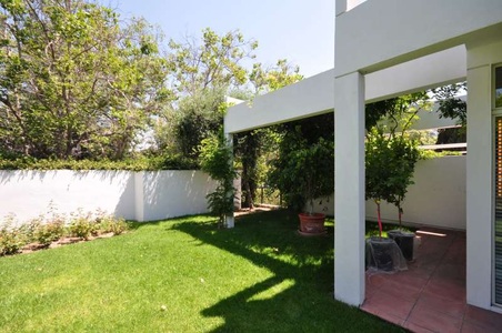 Enlarge photo 51