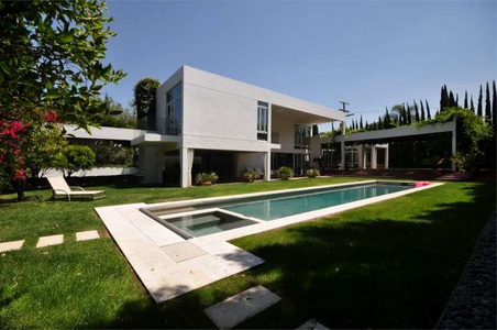 Enlarge photo 53