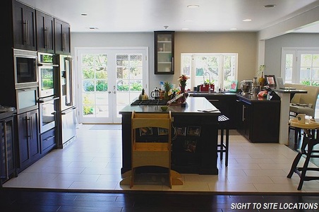 Enlarge photo 23