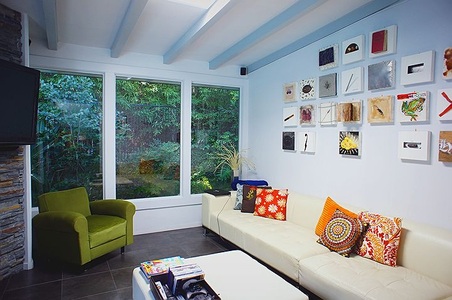 Enlarge photo 23