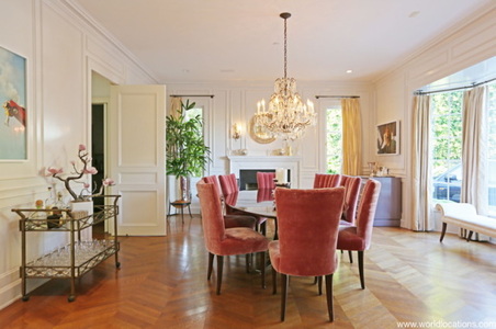 Enlarge photo 40
