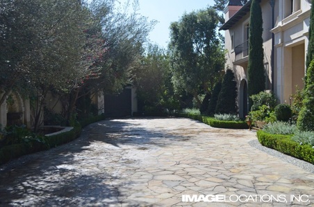 Enlarge photo 2