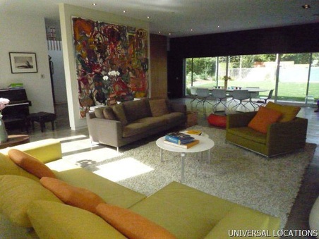 Enlarge photo 53