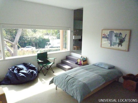 Enlarge photo 80