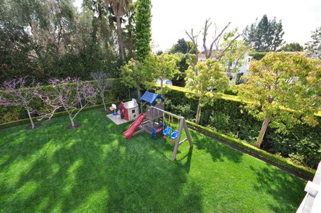 Enlarge photo 91