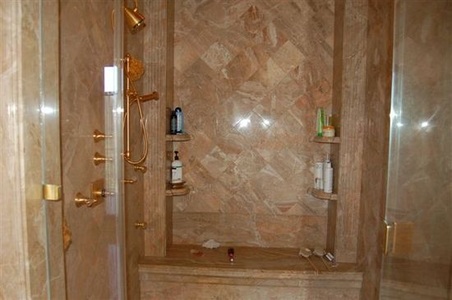 Enlarge photo 116
