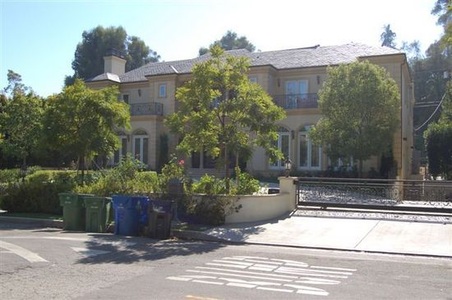 Enlarge photo 16