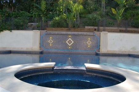 Enlarge photo 48