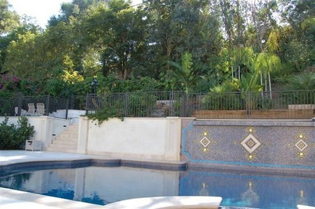 Enlarge photo 51