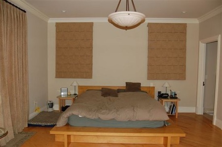 Enlarge photo 89