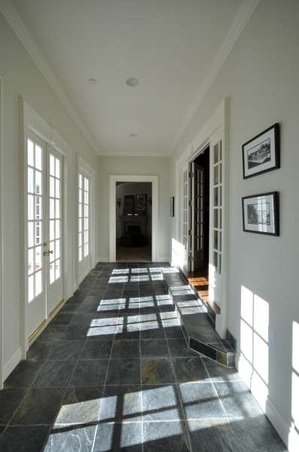 Enlarge photo 40