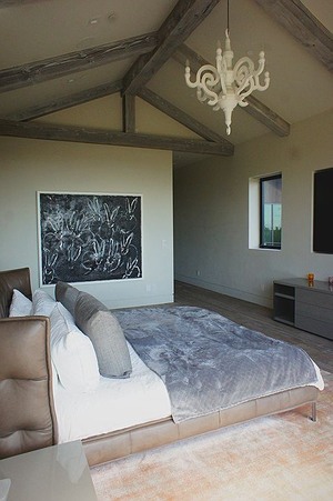 Enlarge photo 33