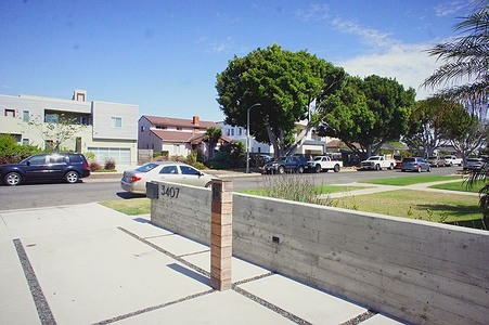 Enlarge photo 50