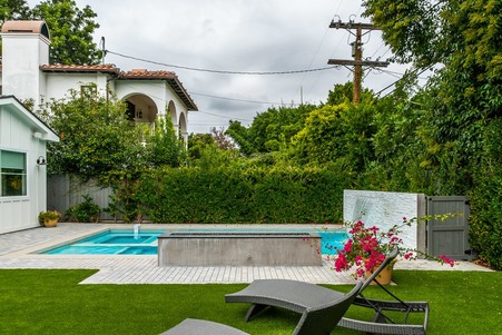 Enlarge photo 31