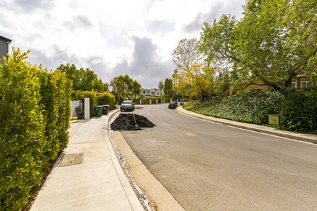 Enlarge photo 49
