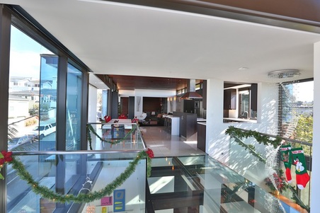 Enlarge photo 10