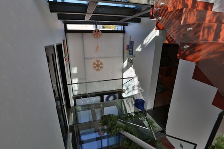 Enlarge photo 24