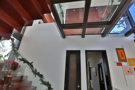 Enlarge photo 26