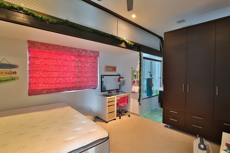 Enlarge photo 29