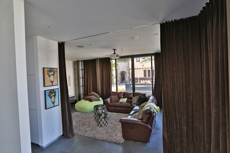 Enlarge photo 40